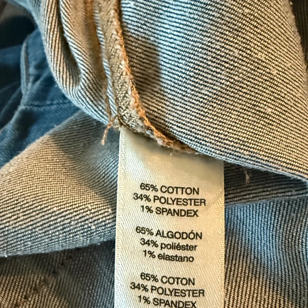 NWOT Chico’s Modern Denim Trench Jacket size Medium - Picture 7 of 7